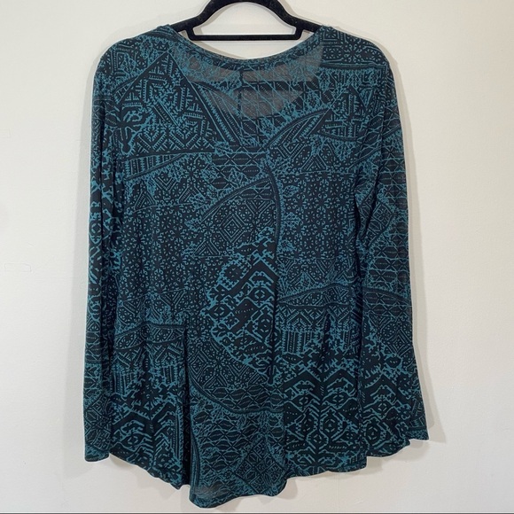 Peruvian Connection Balinese Burnout Long Sleeve Semi Sheer Print Blue XS / S - Picture 5 of 7